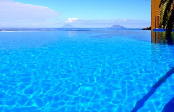 manutenzione piscine potenza matera