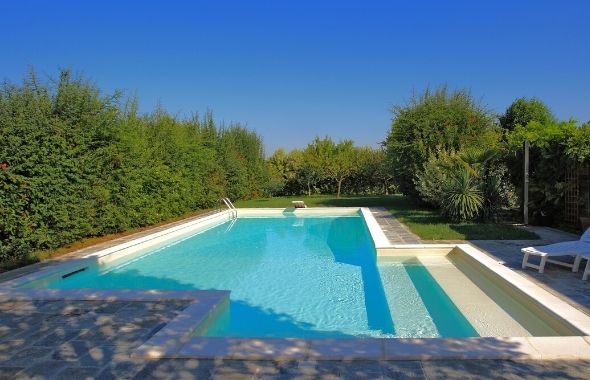 rinnovamento completo piscina