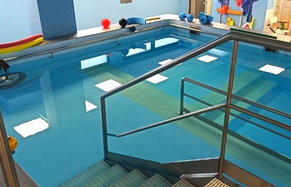 piscina per terapia