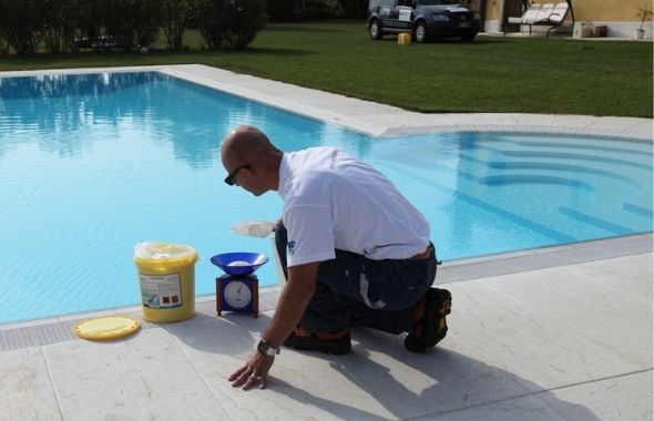 controllo cloro piscina