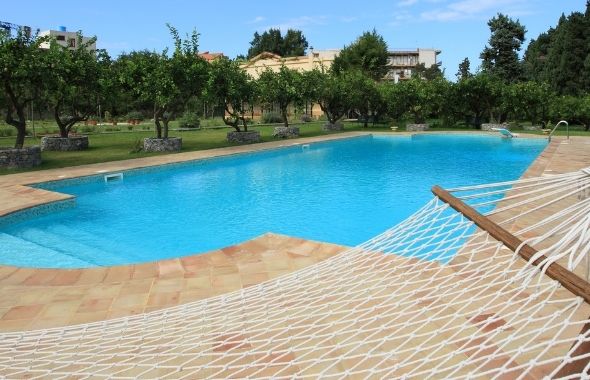 manutenzione piscina interrata potenza