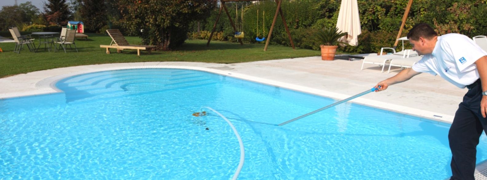 pulizia piscina interrata