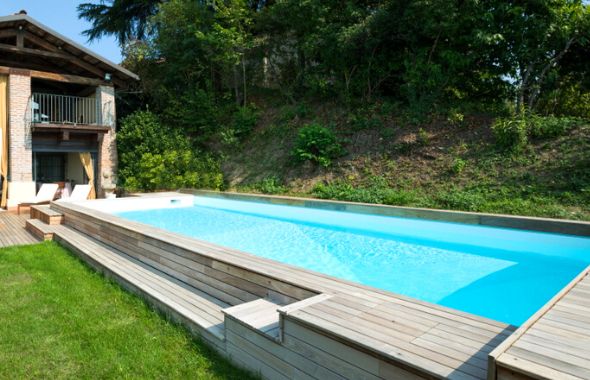 piscina fuori terra con legno